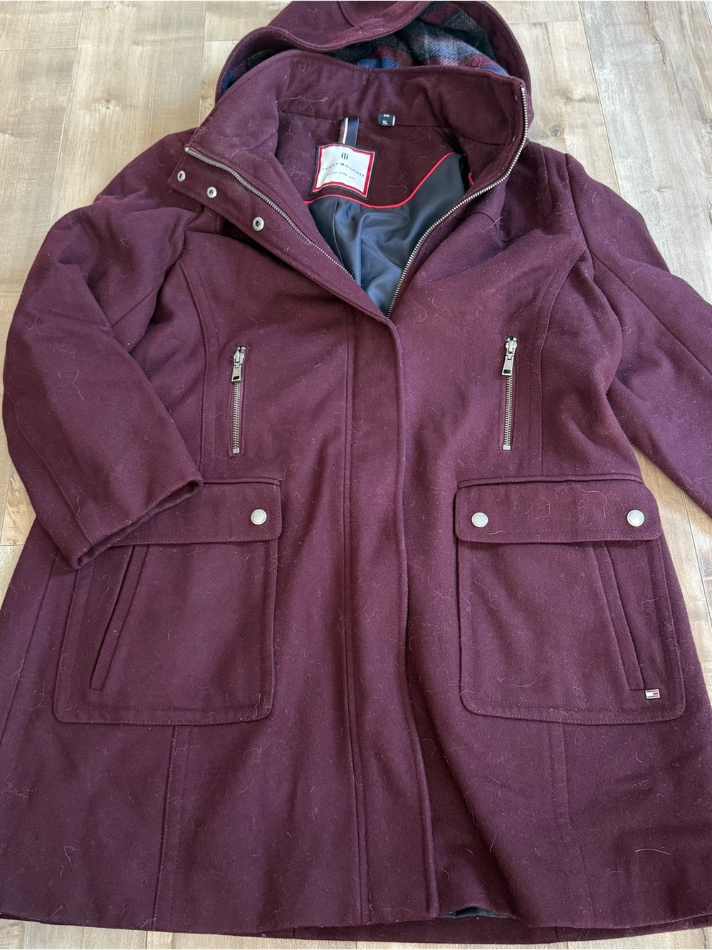 Tommy Hilfiger Winter Peacoat Wool Blend Women XL Maroon Lined Hood Coat Heavy
